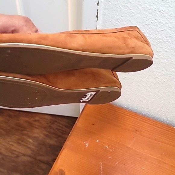 ALDO SUECE WOMEN'S FLAT LOAFERS WITH GOLD DETAILS AROUND THE SHOES IN BROWN SZ 7 - Picture 13 of 14